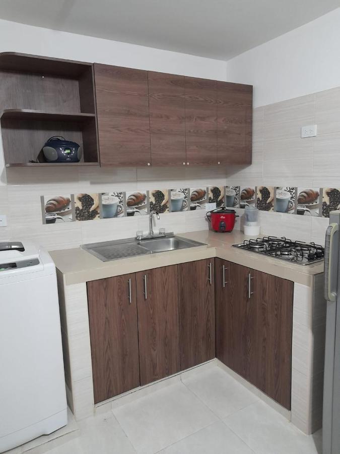 J79 - Cerca Al Parque Deportivo -pista Bmx- Pista Patinaje Velocidad - Coliseo Mayor - Complejo Acuatico - Estadio Alterno Apartment Ibague